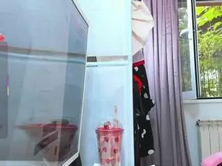 Kinkyofficee  live sex cam