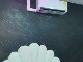 Kissme-luna  live sex cam
