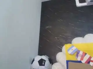 Kissme-luna  live sex cam