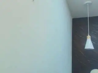 Kissme-luna  live sex cam