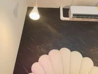 Kissme-luna  live sex cam