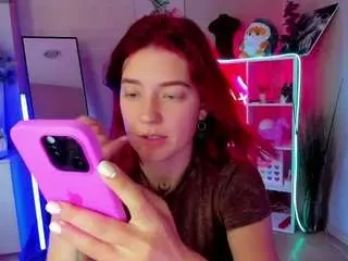 Nikkiginger  live sex cam