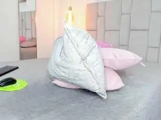 Scarlettm08  live sex cam