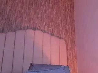Sofia-go  live sex cam