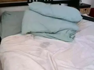 Sophiasquirter  live sex cam