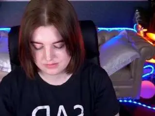 Kristifoxy  live sex cam