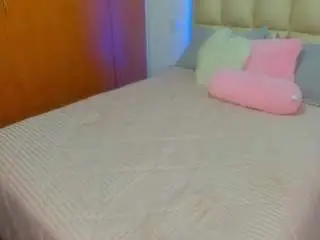 Kyleesophia1  live sex cam