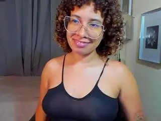 Nadiablack  live sex cam