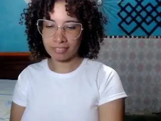 Nadiablack  live sex cam