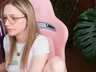 Nicolebloom  live sex cam