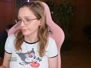 Nicolebloom  live sex cam