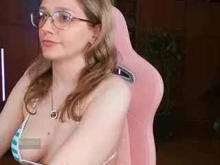 Nicolebloom  live sex cam