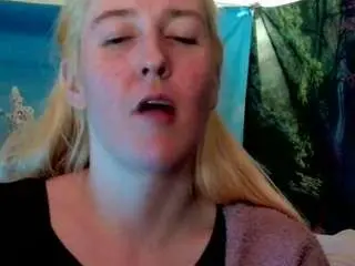 Candismiths  live sex cam