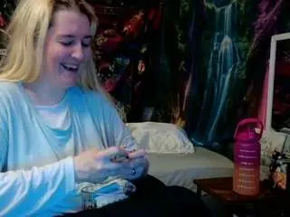 Candismiths  live sex cam
