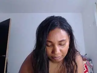 Freshlatin4you  live sex cam