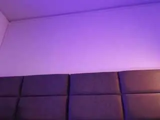 Lioyqueen  live sex cam