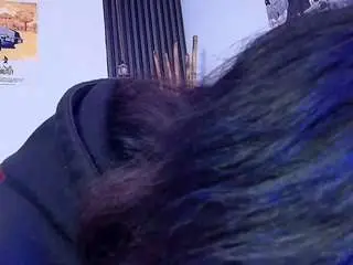 Lioyqueen  live sex cam