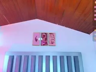 Mia-gyutarouwu  live sex cam