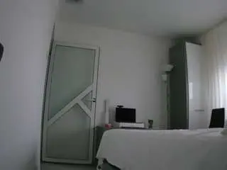 Voyeurcam-charmhellen-kitchen  live sex cam