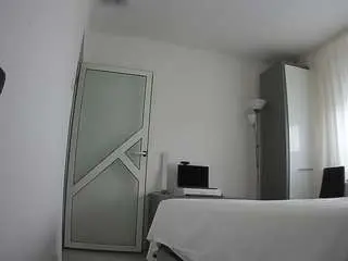 Voyeurcam-charmhellen-kitchen  live sex cam