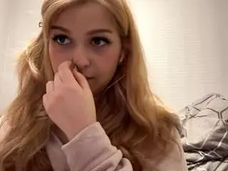 Idellaliberti  live sex cam