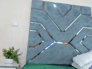 Lucciaporter  live sex cam