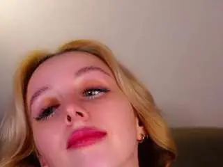 Windywhalley  live sex cam