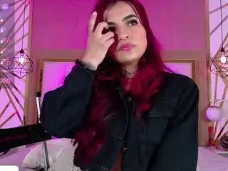 Luna-cutefx  live sex cam