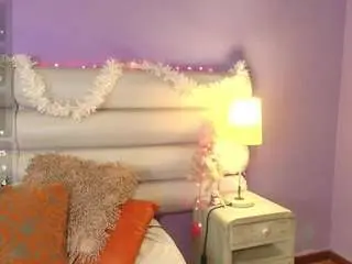 Milan-sweett  live sex cam