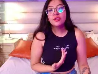 Milan-sweett  live sex cam