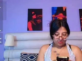 Milan-sweett  live sex cam