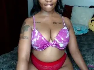 4tharie  live sex cam