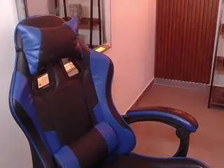 Kenya-buhle  live sex cam