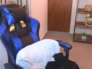 Kenya-buhle  live sex cam