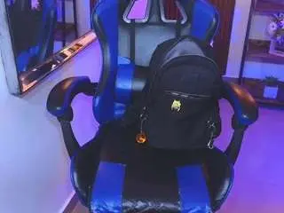 Kenya-buhle  live sex cam