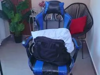 Kenya-buhle  live sex cam