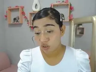 Leilaxxx1  live sex cam