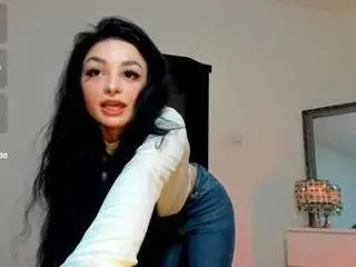 Peanughty  live sex cam