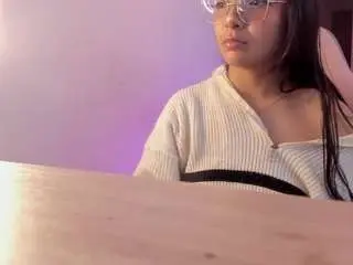 Sofi-soft  live sex cam