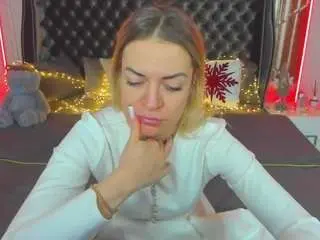 Annasnow99  live sex cam