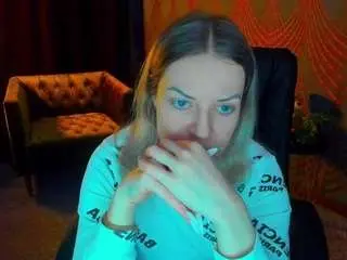 Annasnow99  live sex cam