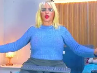 Cicciolina-big  live sex cam