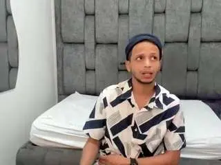Delly-rose  live sex cam