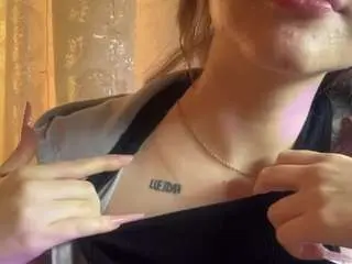 Glendoraseung  live sex cam