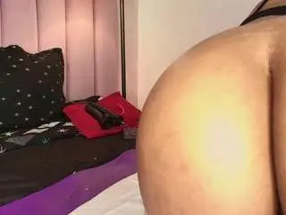 Hallybans  live sex cam
