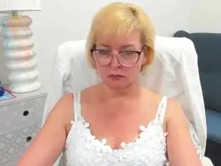 Lunaxfantasy  live sex cam