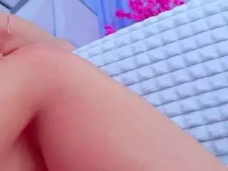 Alliciakim18  live sex cam
