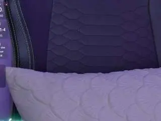 Alliciakim18  live sex cam