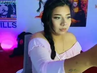Annie-russell  live sex cam