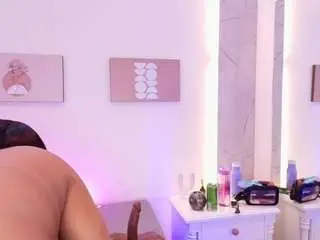 Esmeralda-bigbotty  live sex cam